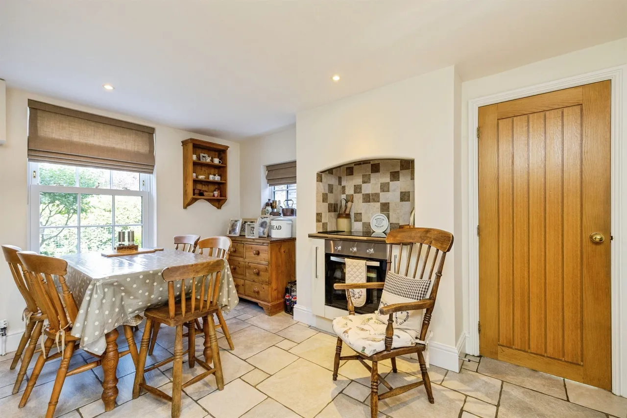 Newark Road, Bassingham, LN5, photo 4