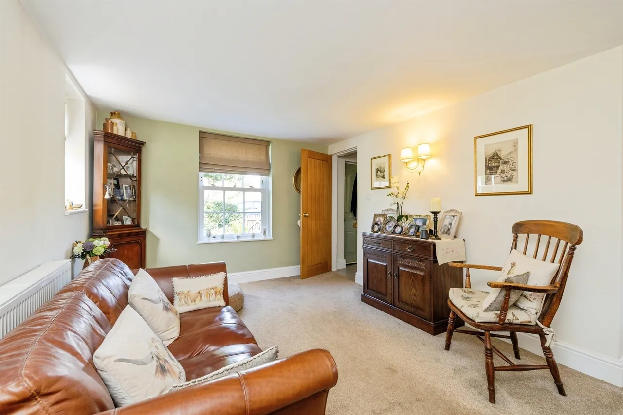 Newark Road, Bassingham, LN5, photo 8