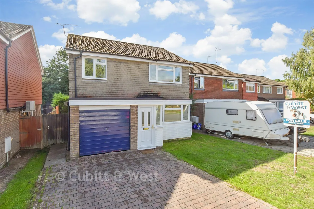 3 bed house for sale, The Forge, Southwater, RH13