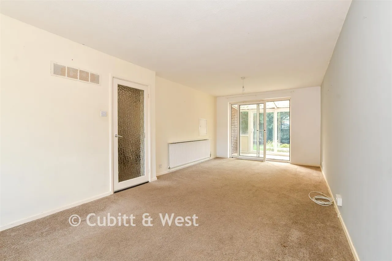 The Forge, Southwater, RH13, photo 3