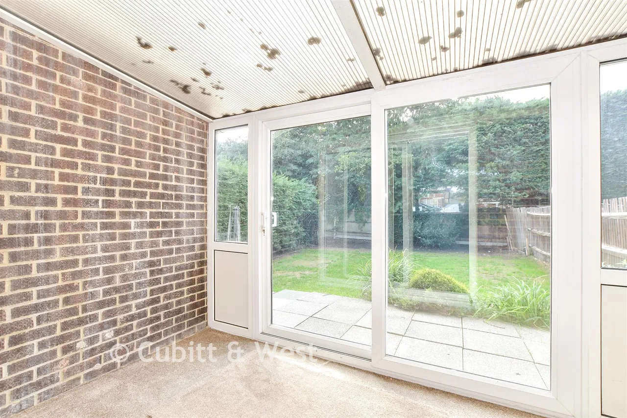 The Forge, Southwater, RH13, photo 5
