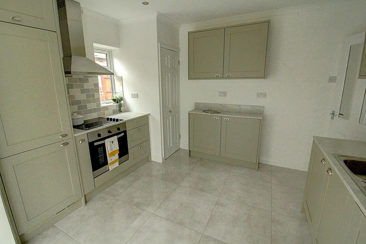 Brookside, Burbage, LE10, photo 6