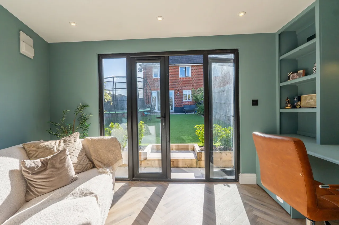 Northdown Way, Alton, GU34, photo 24