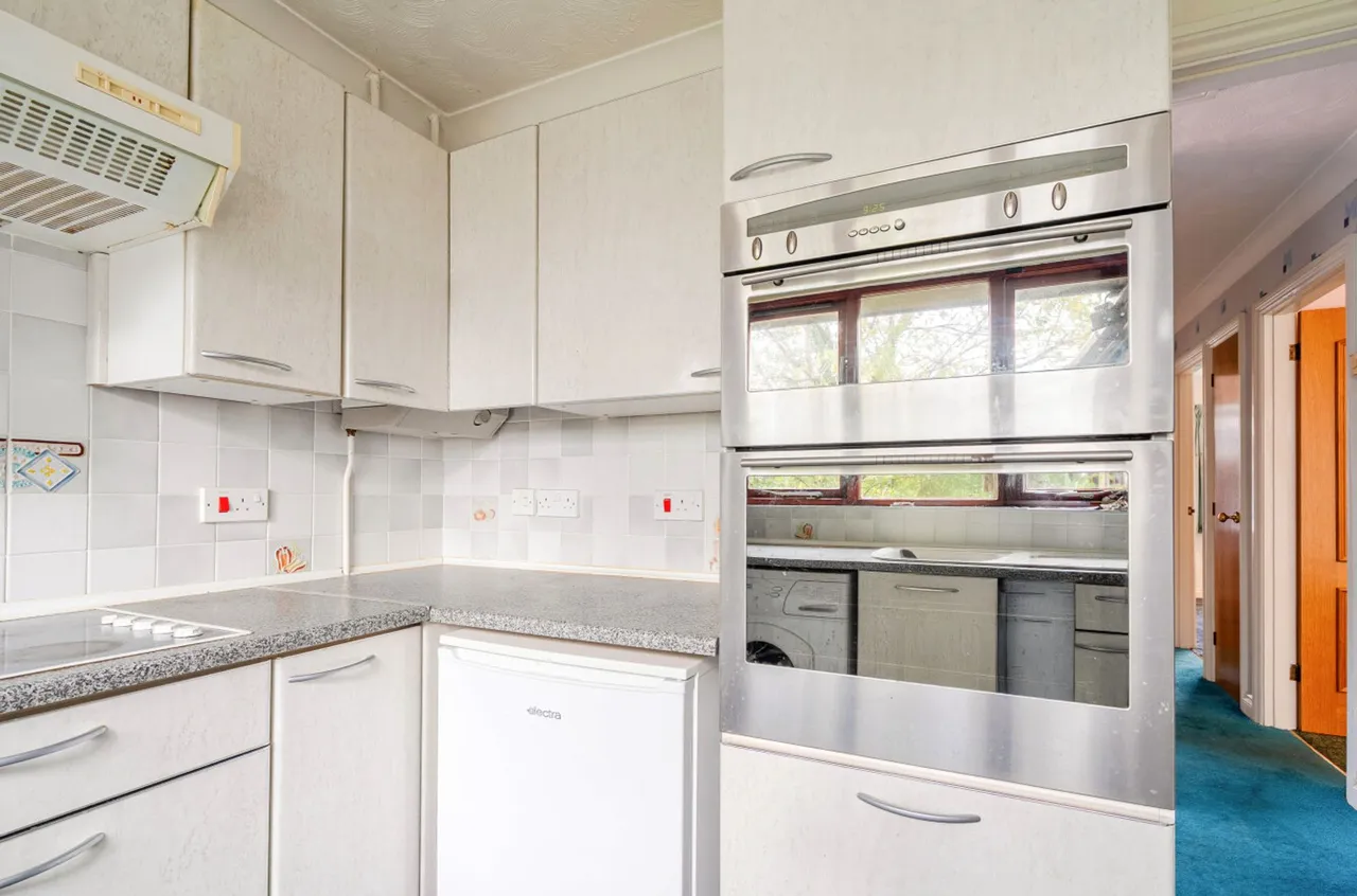 Chayle Gardens, Selsey, PO20, photo 6