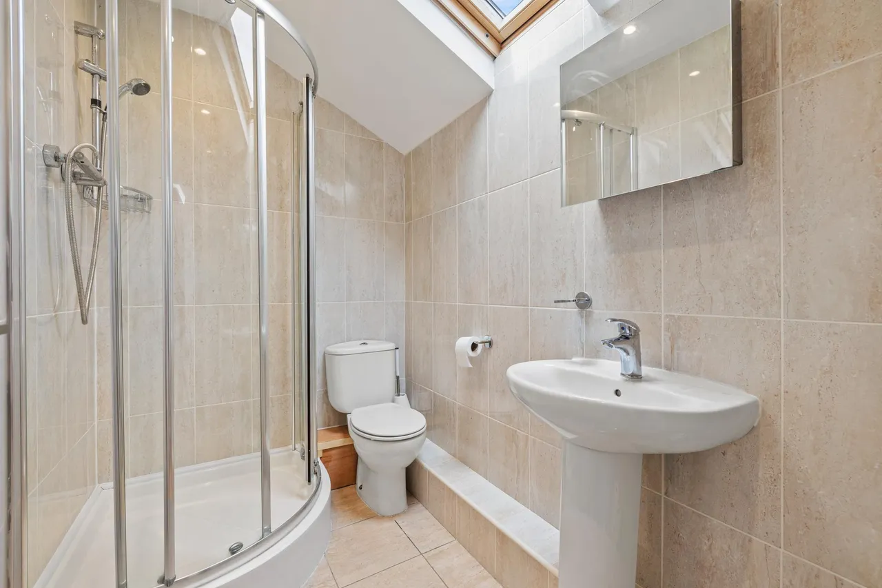 Higher Lane, Langland, SA3, photo 32