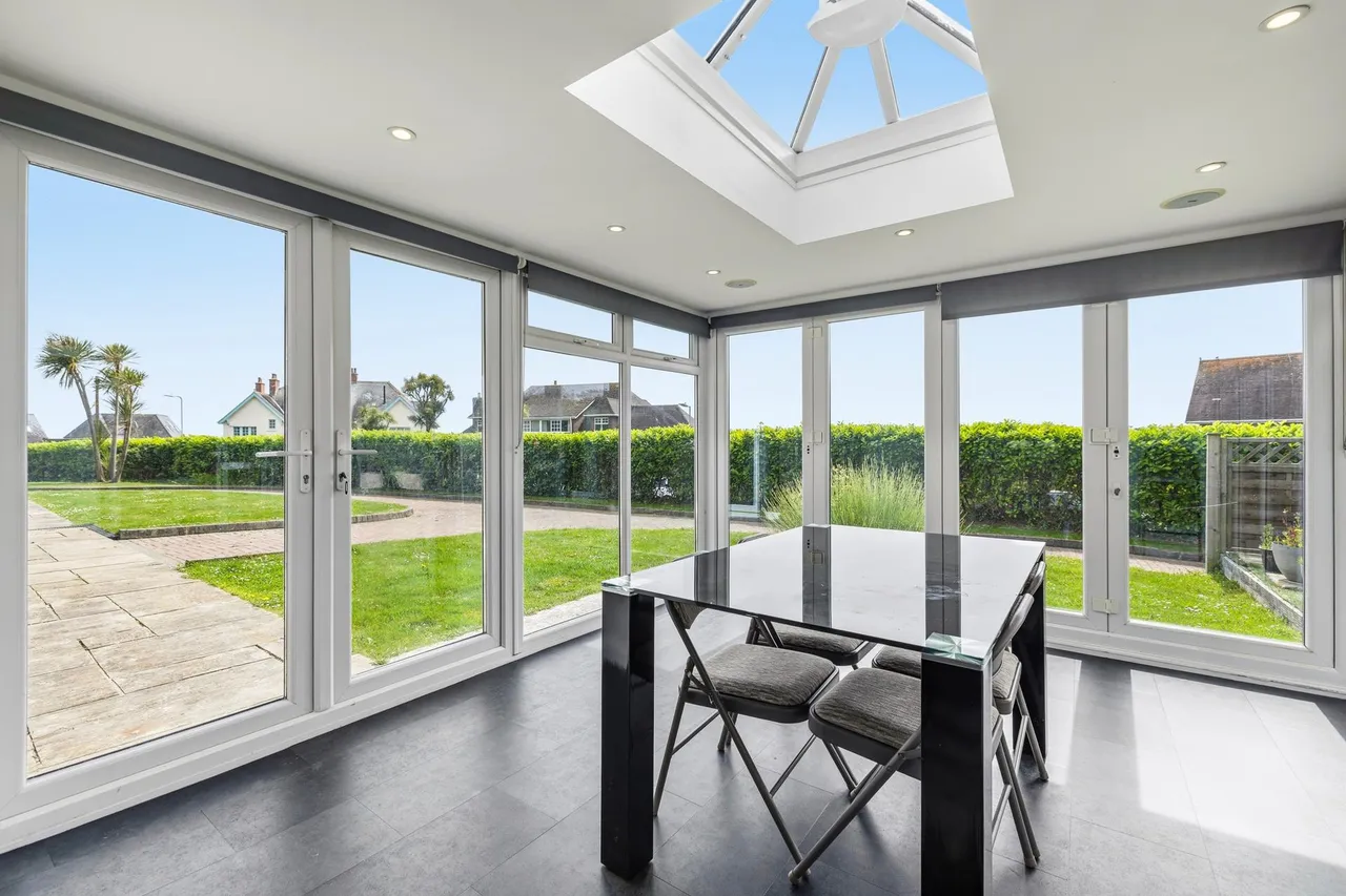 Higher Lane, Langland, SA3, photo 13
