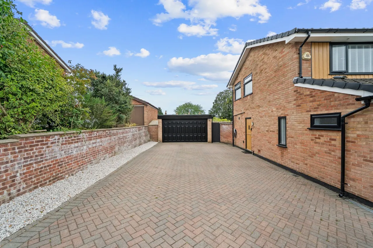 Ashfield Crescent, Billinge, Wigan, WN5 7TE, photo 17