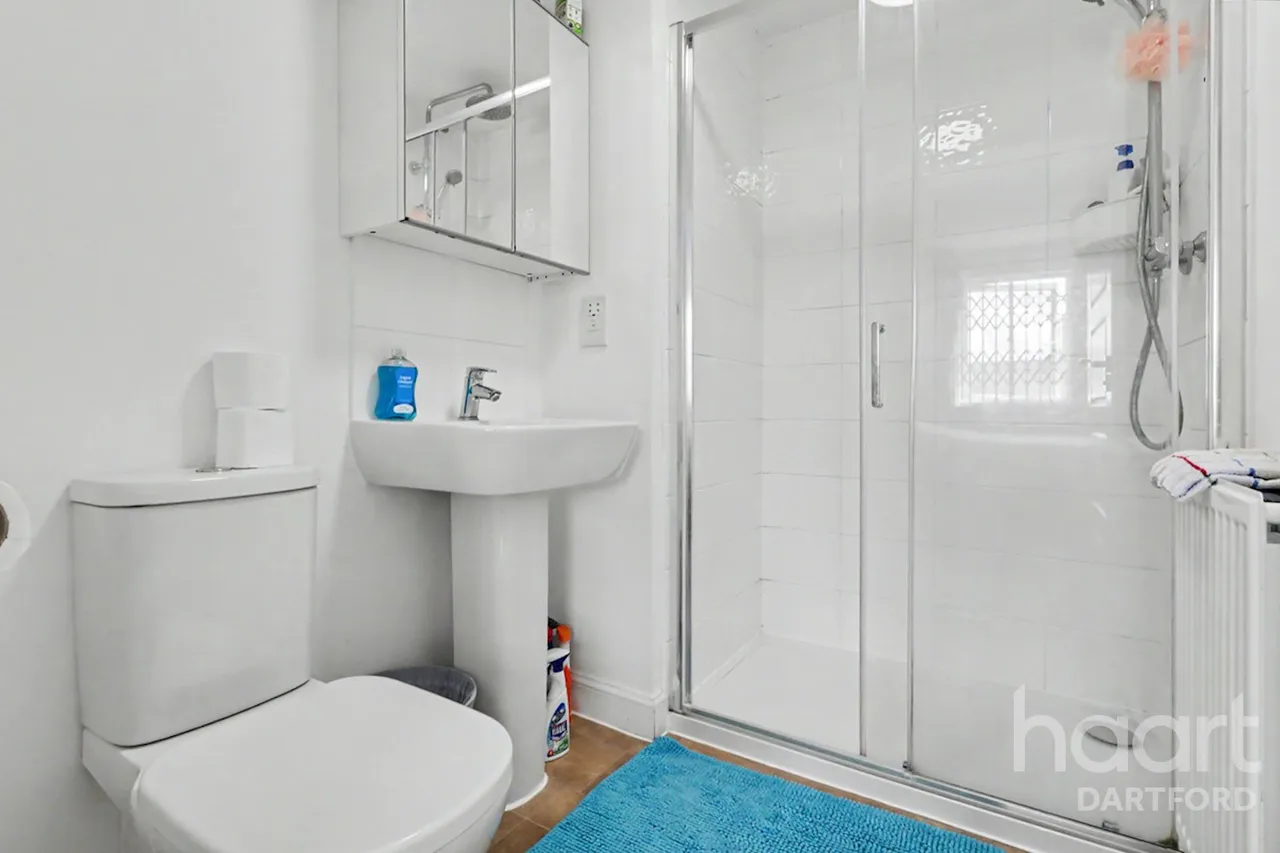 Burroughs Drive, Dartford, DA1, photo 11
