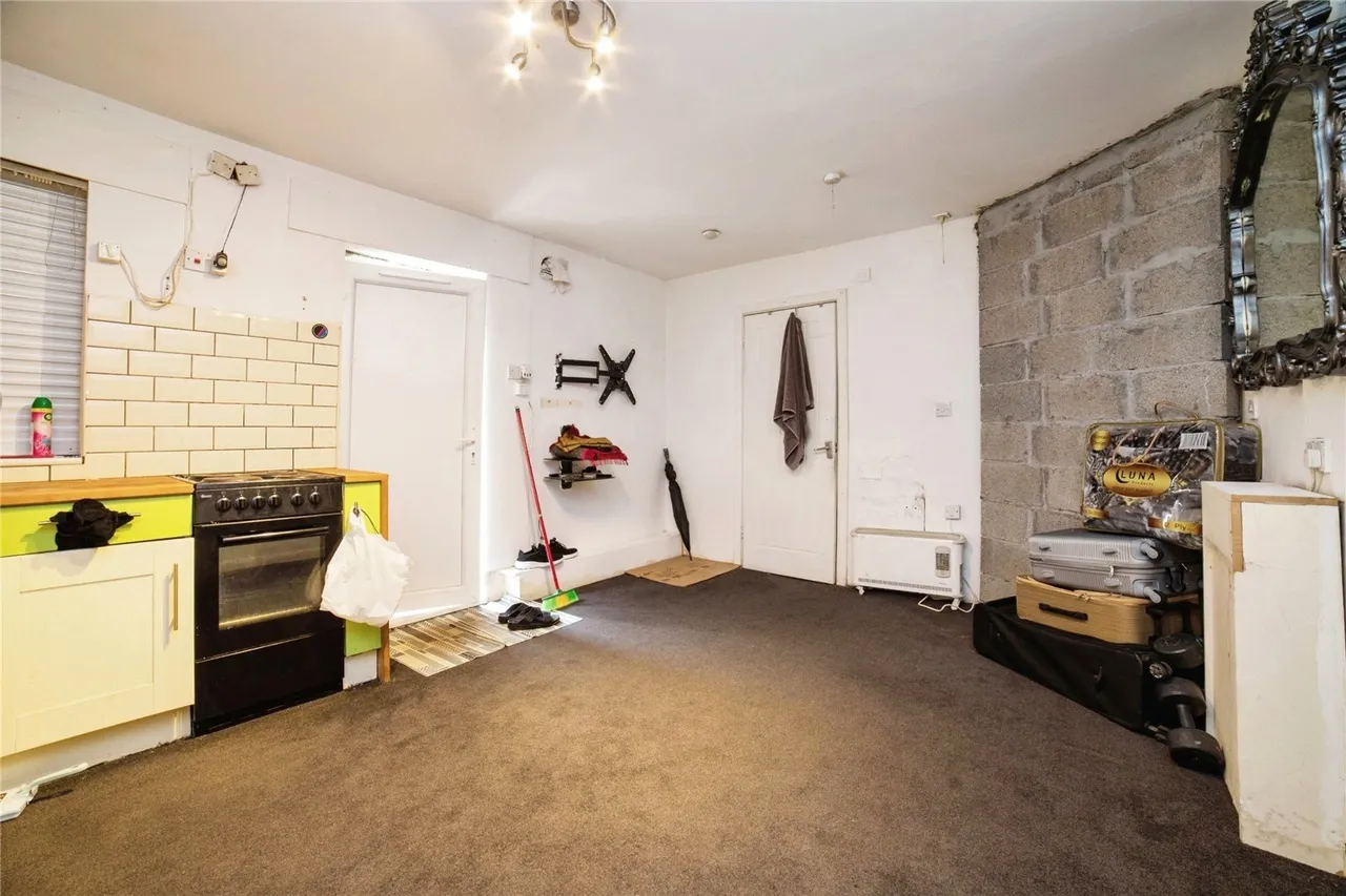 Newgate Lane, Mansfield, NG18, photo 12
