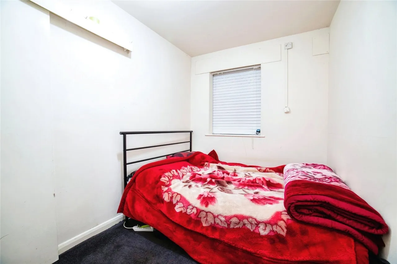 Newgate Lane, Mansfield, NG18, photo 13
