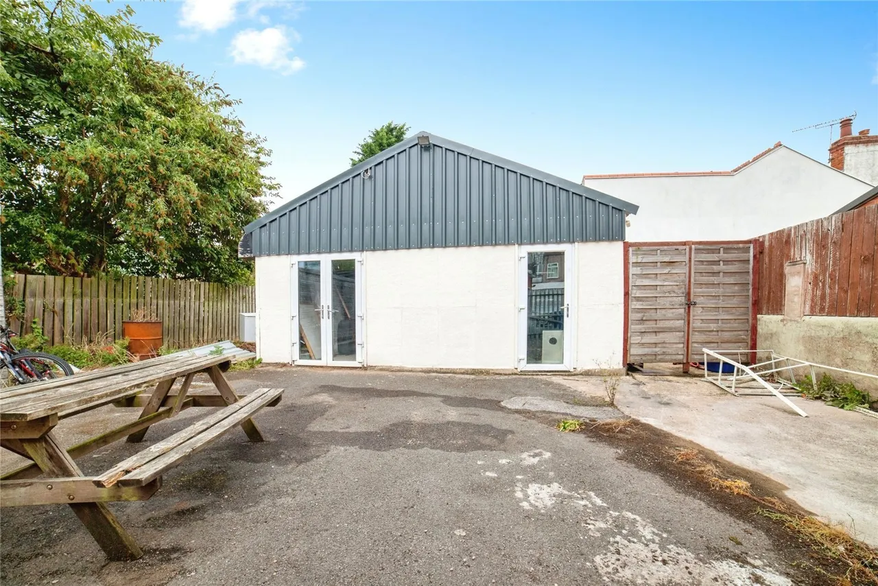 Newgate Lane, Mansfield, NG18, photo 15