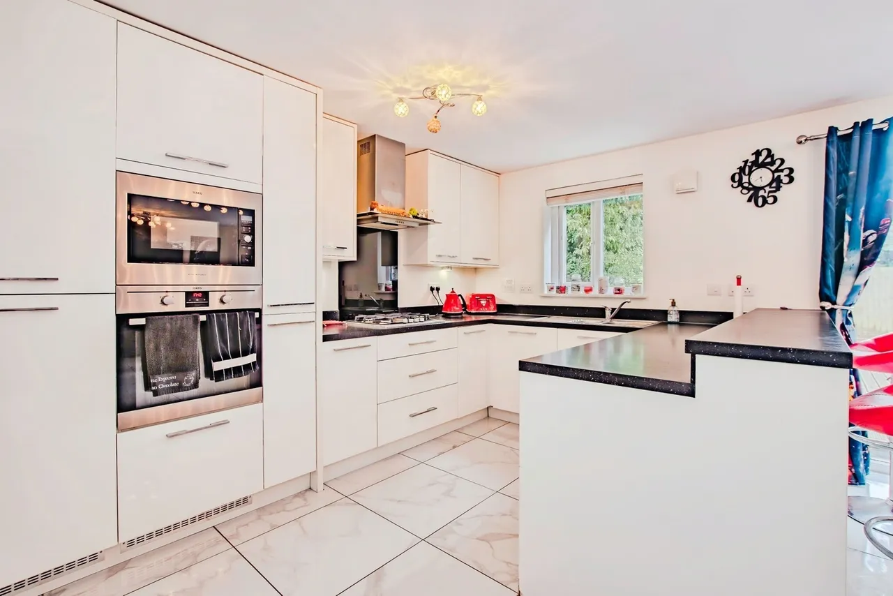 Parc Llwyn Celyn, St. Clears, SA33, photo 6