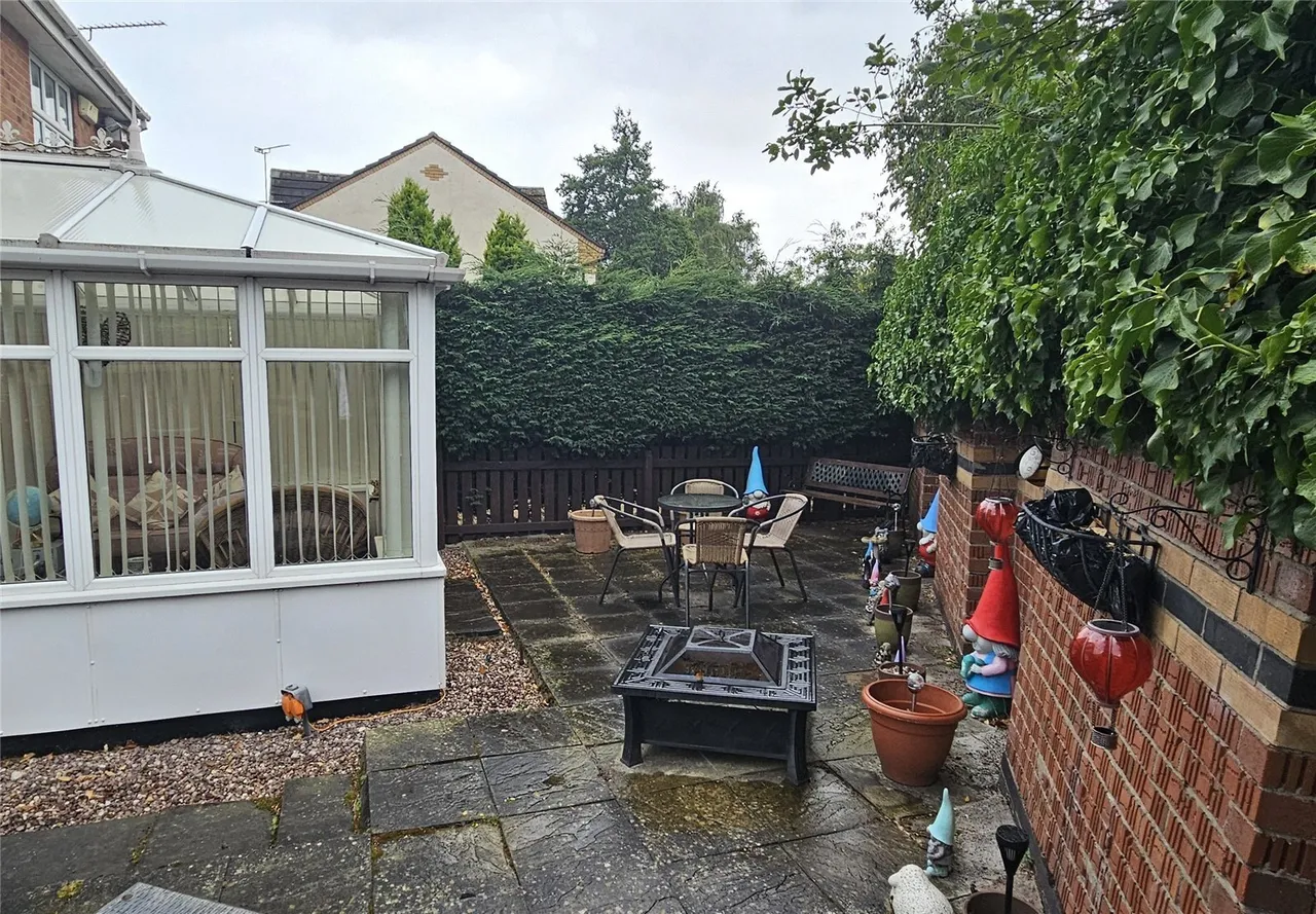 Austen Close, Ettiley Heath, Sandbach, Cheshire, CW11, photo 4
