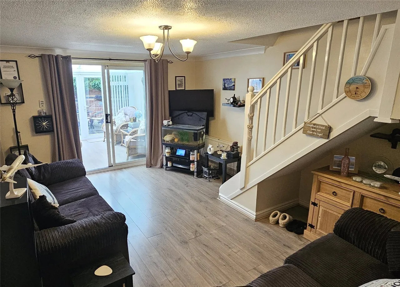Austen Close, Ettiley Heath, Sandbach, Cheshire, CW11, photo 3