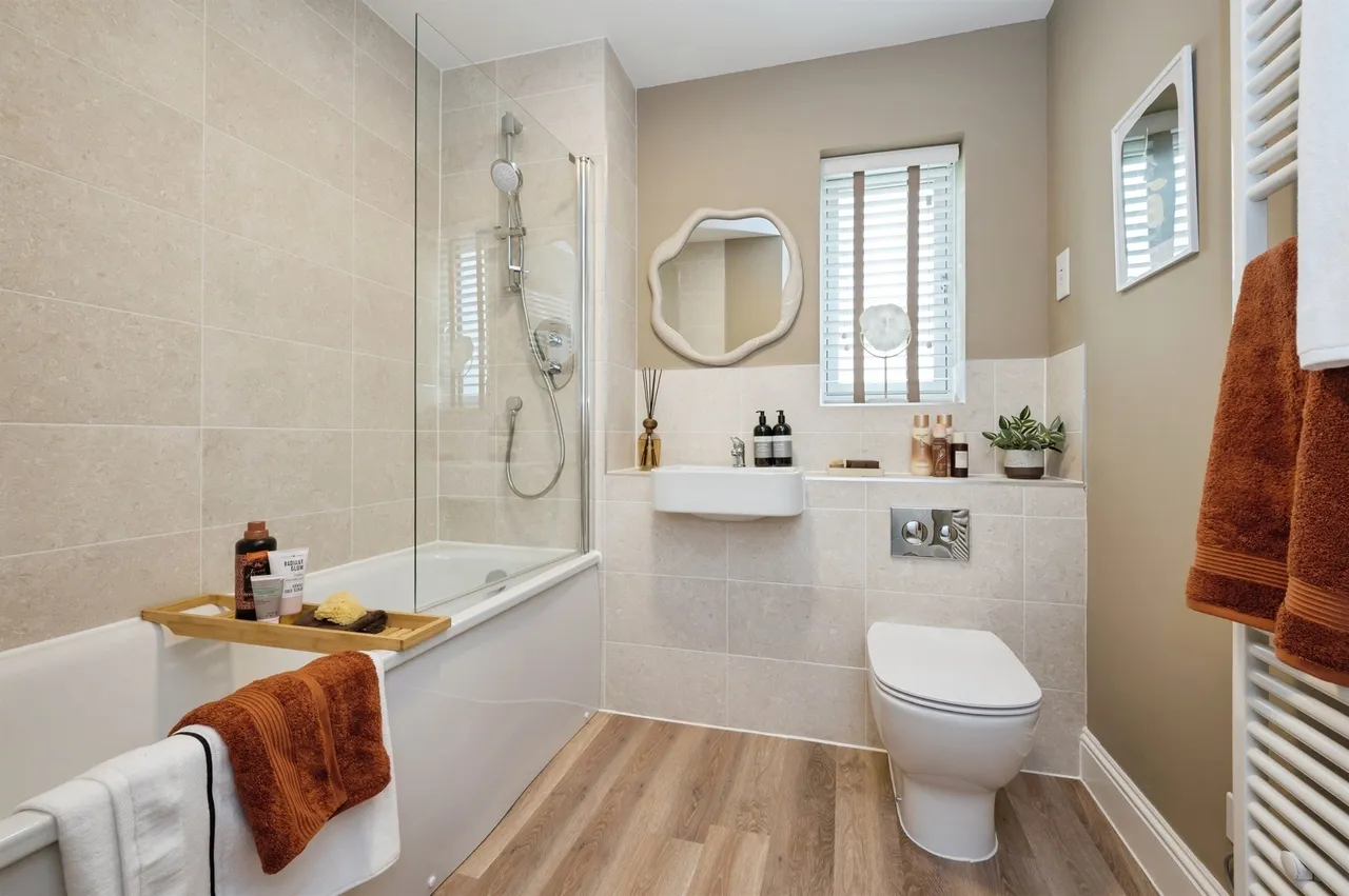 The Lower Acre, Horton Heath, SO30, photo 13