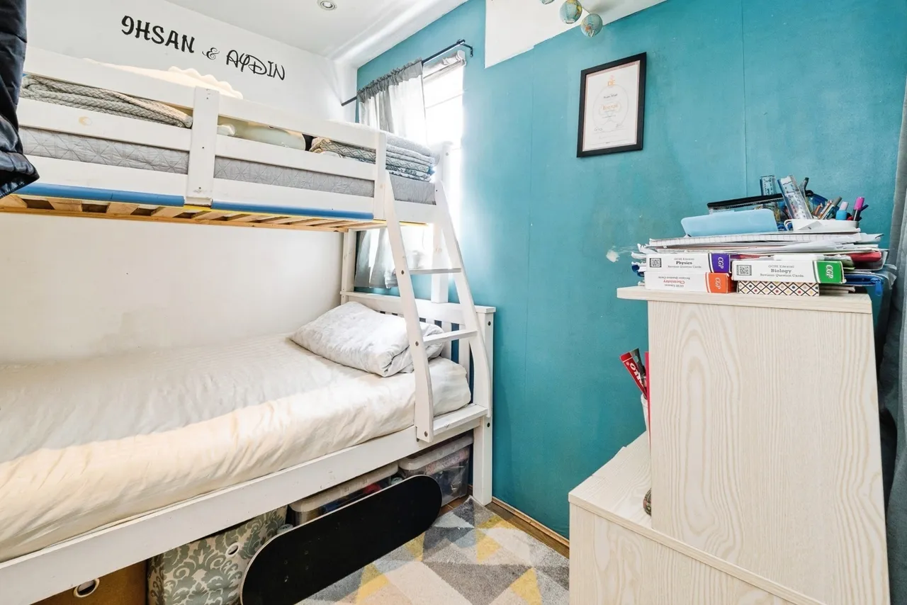 Ballards Road, DAGENHAM, Essex, RM10, photo 6