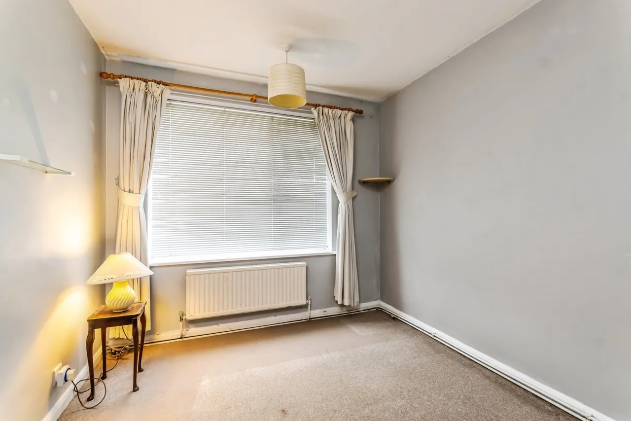 Liskeard Lodge, Tupwood Lane, Caterham, Surrey, CR3, photo 7