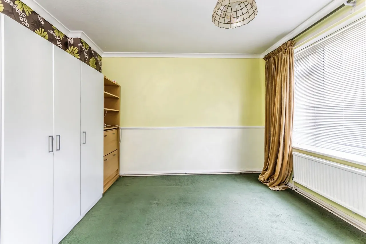 Liskeard Lodge, Tupwood Lane, Caterham, Surrey, CR3, photo 13