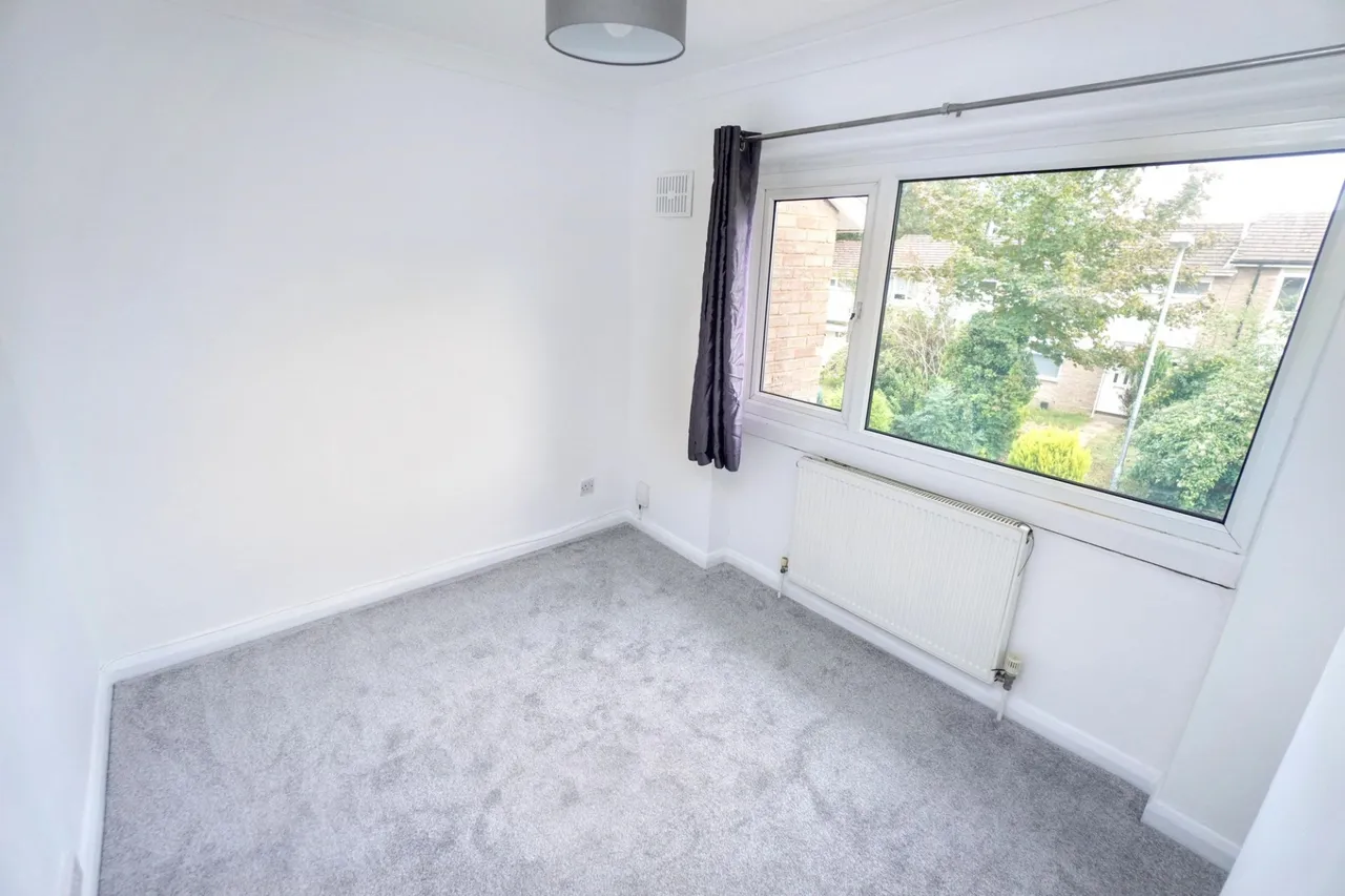 Hithercroft Road, High Wycombe, HP13, photo 10