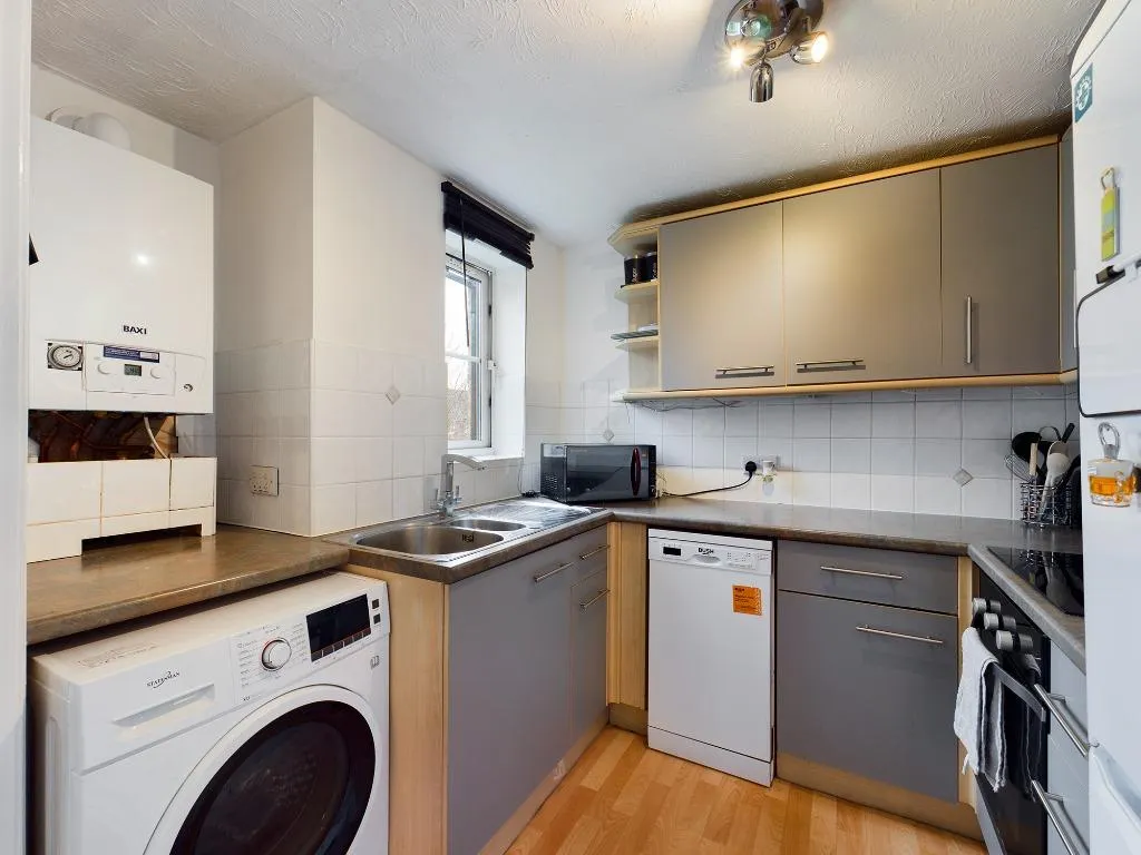 Coronation Road, Waterlooville, PO7, photo 7