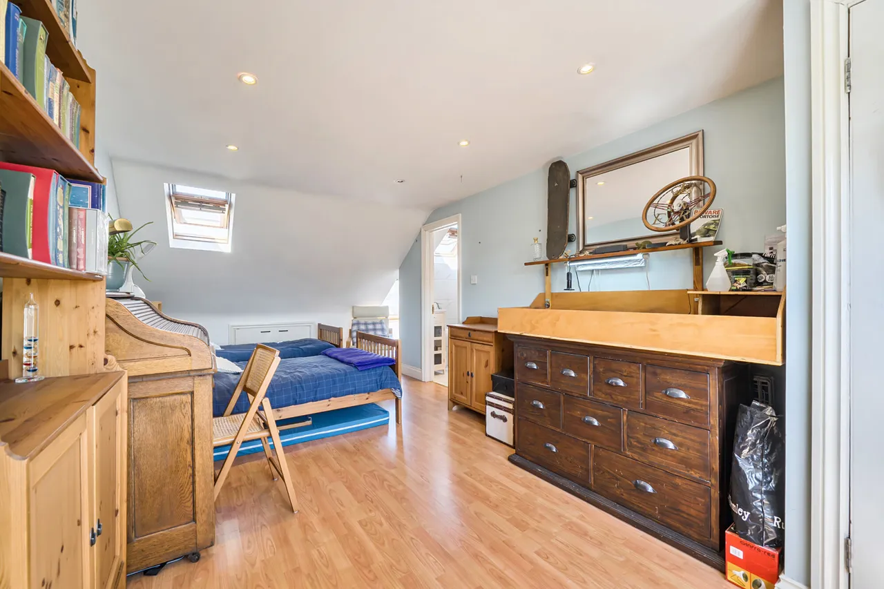 Hide Road, Harrow, HA1, photo 10