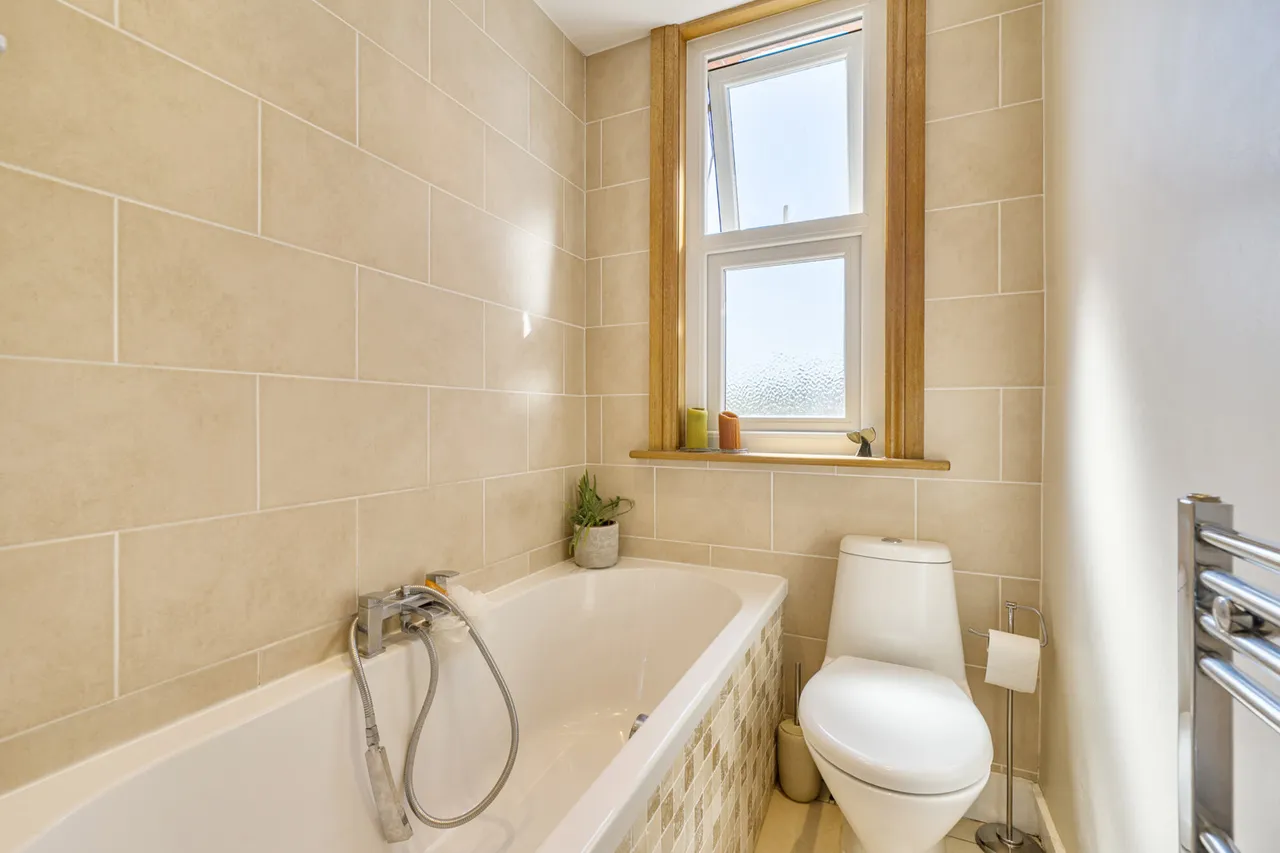 Hide Road, Harrow, HA1, photo 4