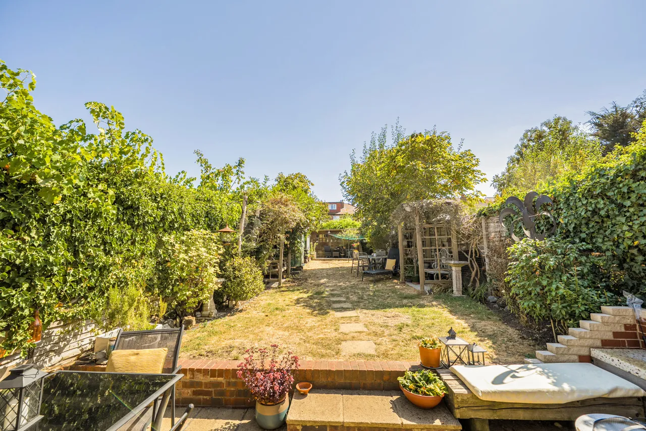 Hide Road, Harrow, HA1, photo 6