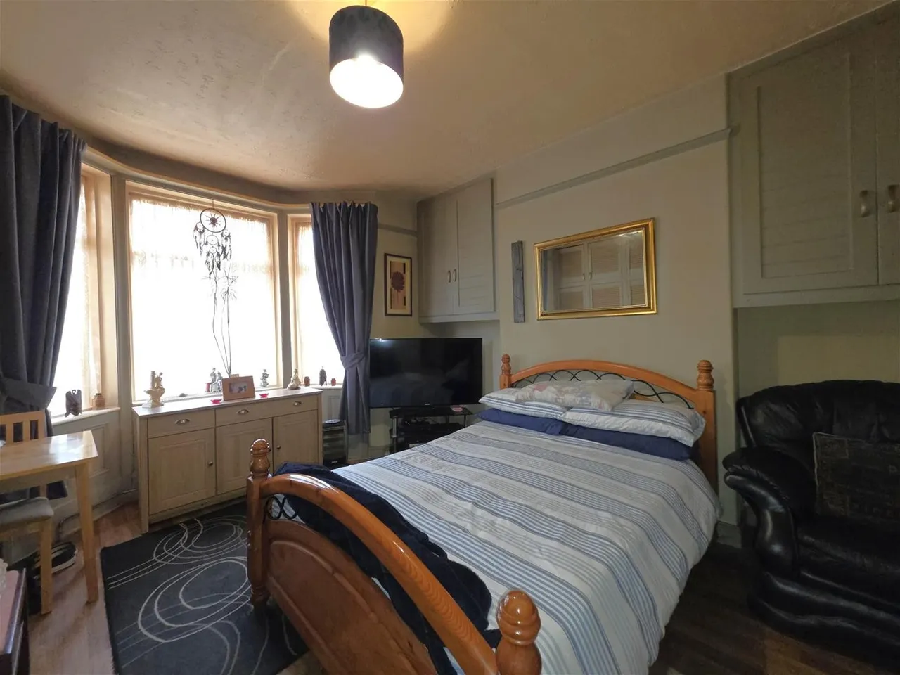 Trafalgar Square, Scarborough YO12 7PY, photo 8