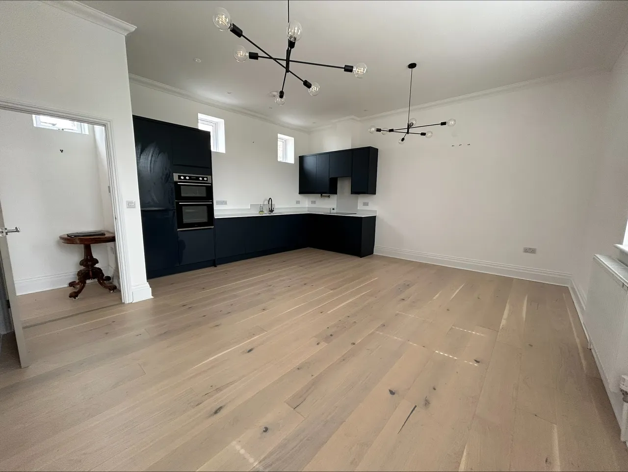 2 bed property to rent, Massandra Court, DT4