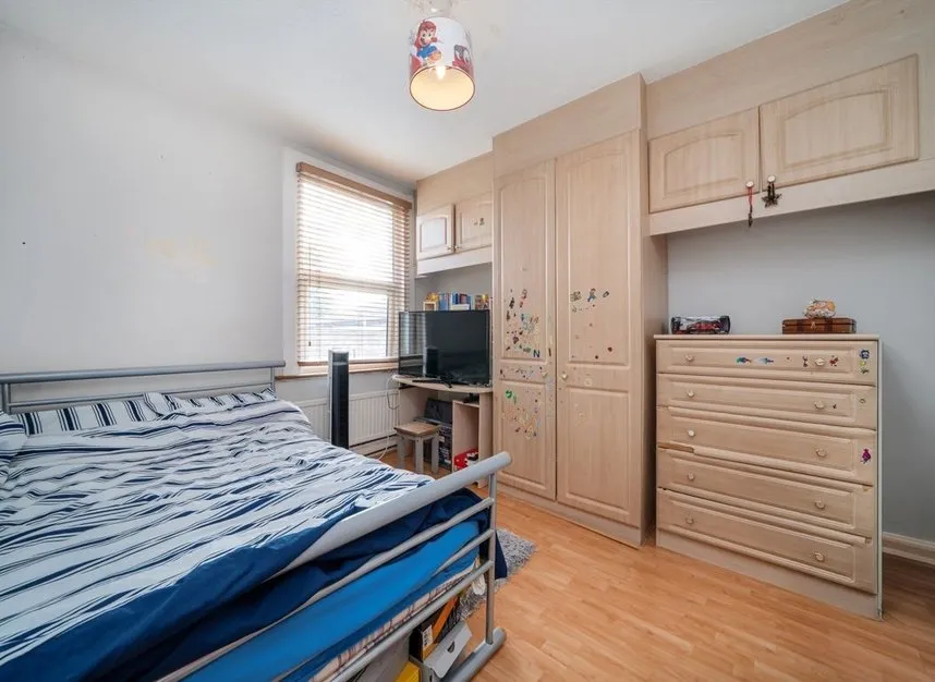 Coopersale Road, Homerton, E9, photo 11