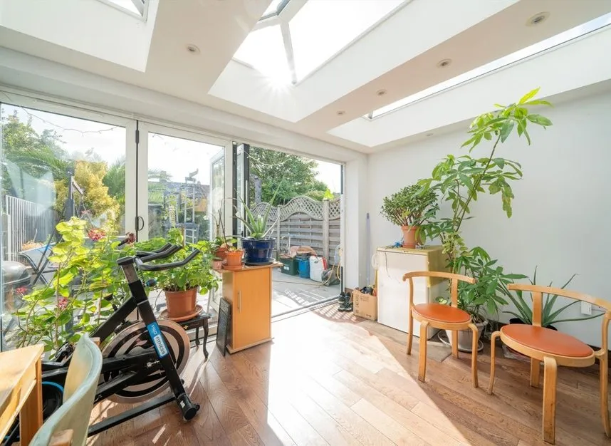 Coopersale Road, Homerton, E9, photo 3