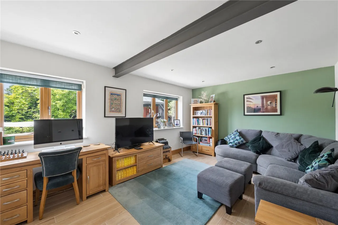 Carleton Road, Pontefract, photo 12