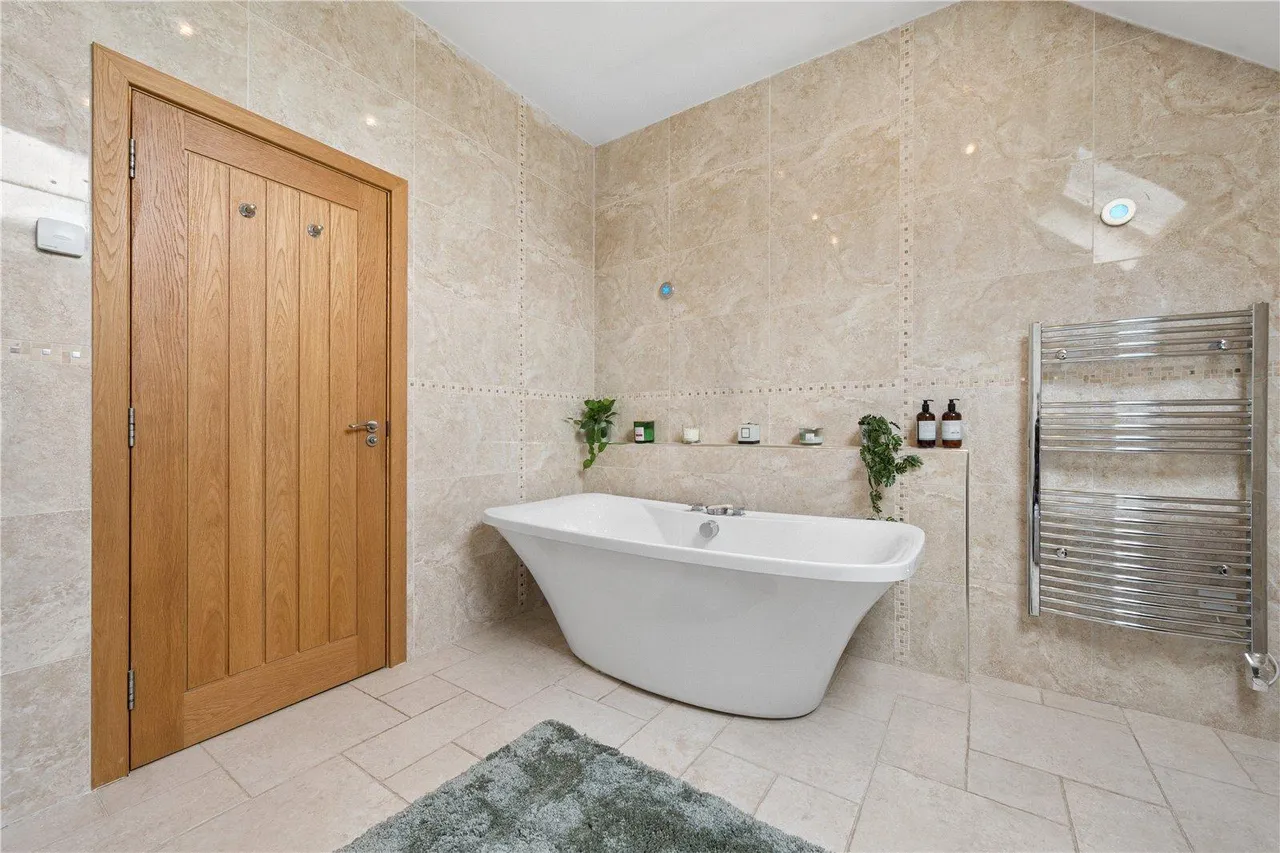 Carleton Road, Pontefract, photo 16
