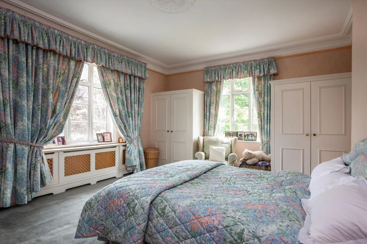 Guildford Road, Broadbridge Heath, RH12, photo 17