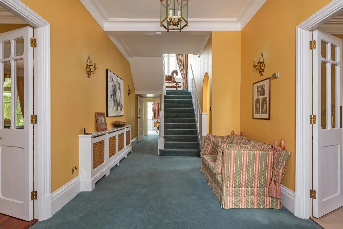 Guildford Road, Broadbridge Heath, RH12, photo 6