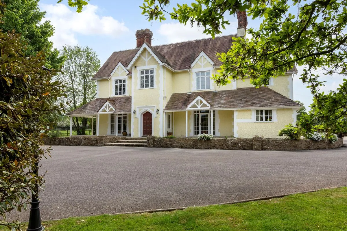 Guildford Road, Broadbridge Heath, RH12, photo 5