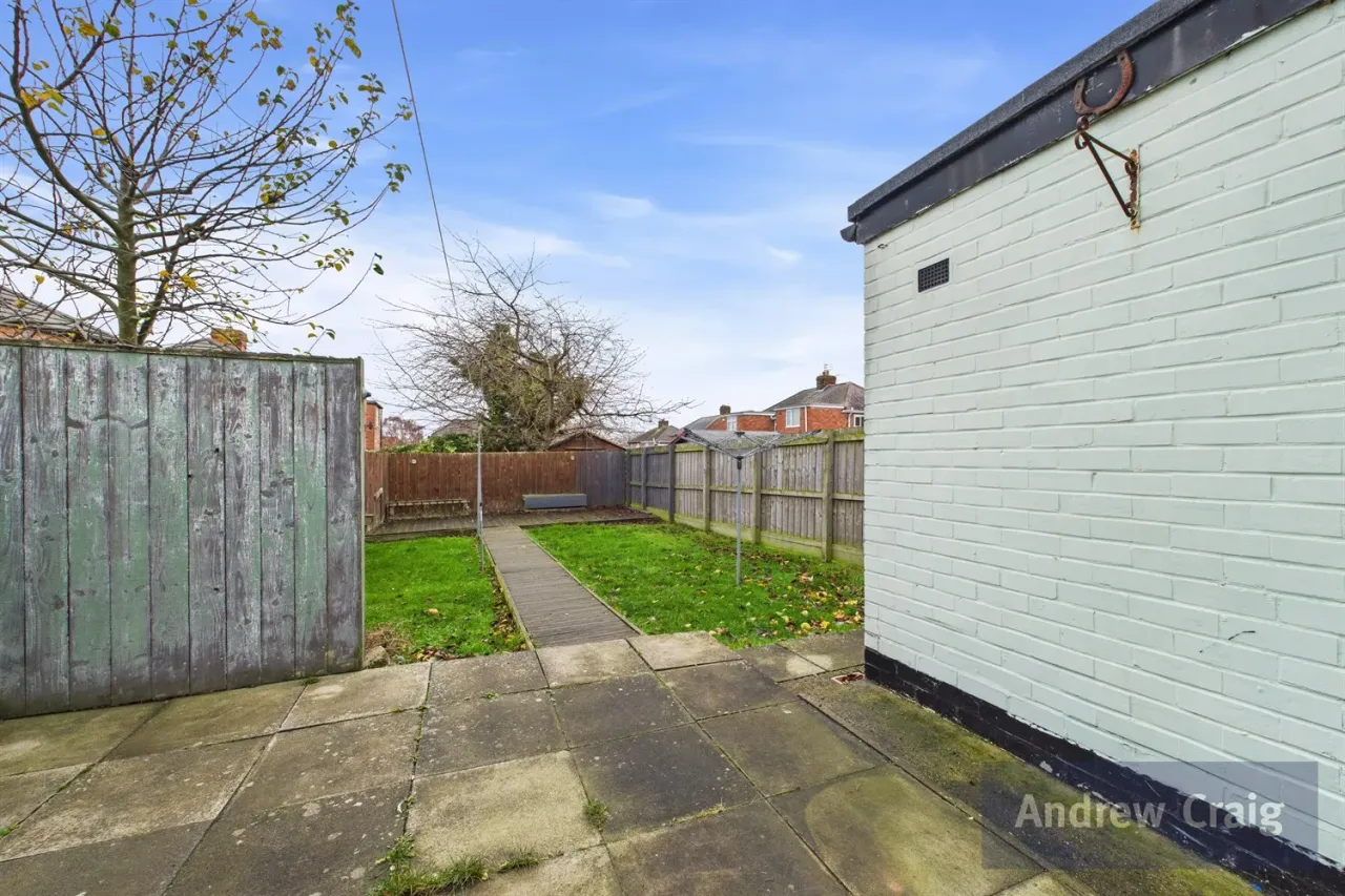 Ogle Grove, Jarrow, NE32, photo 8