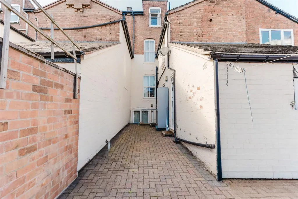 Tachbrook Road, Leamington Spa, photo 14
