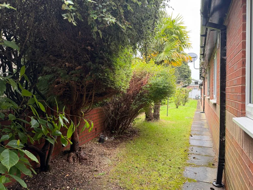 St Annes Way, Kingstanding, B44, photo 12