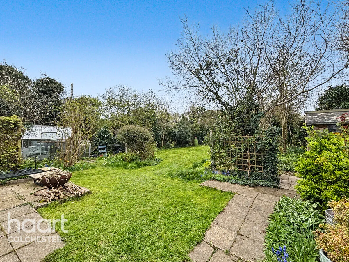 Jays Lane, Marks Tey, CO6, photo 18