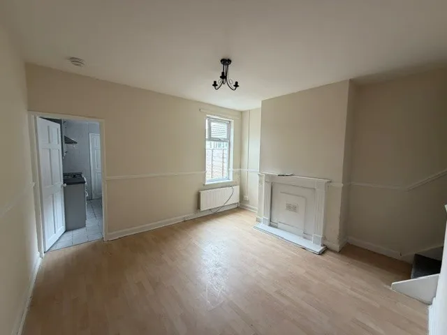 Julian Street, Grimsby, DN32, photo 4