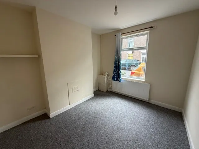 Julian Street, Grimsby, DN32, photo 3