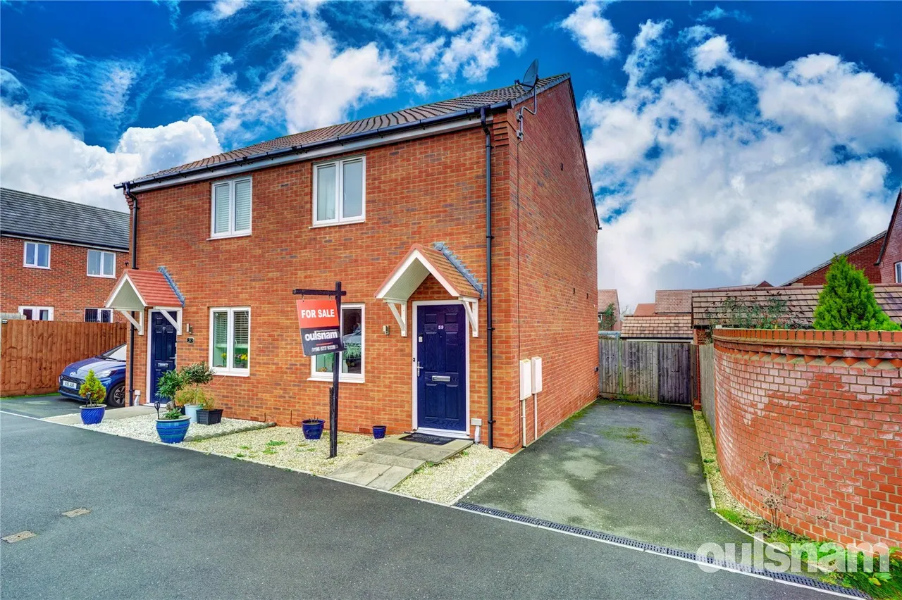 2 bed house for sale — Gresley Way, Copcut, Droitwich, Worcestershire, WR9 7JD