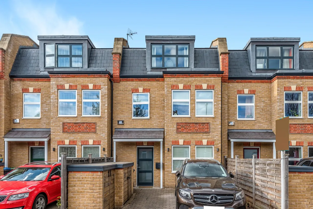 4 bed house to rent, Grafton Road, New Malden, KT3