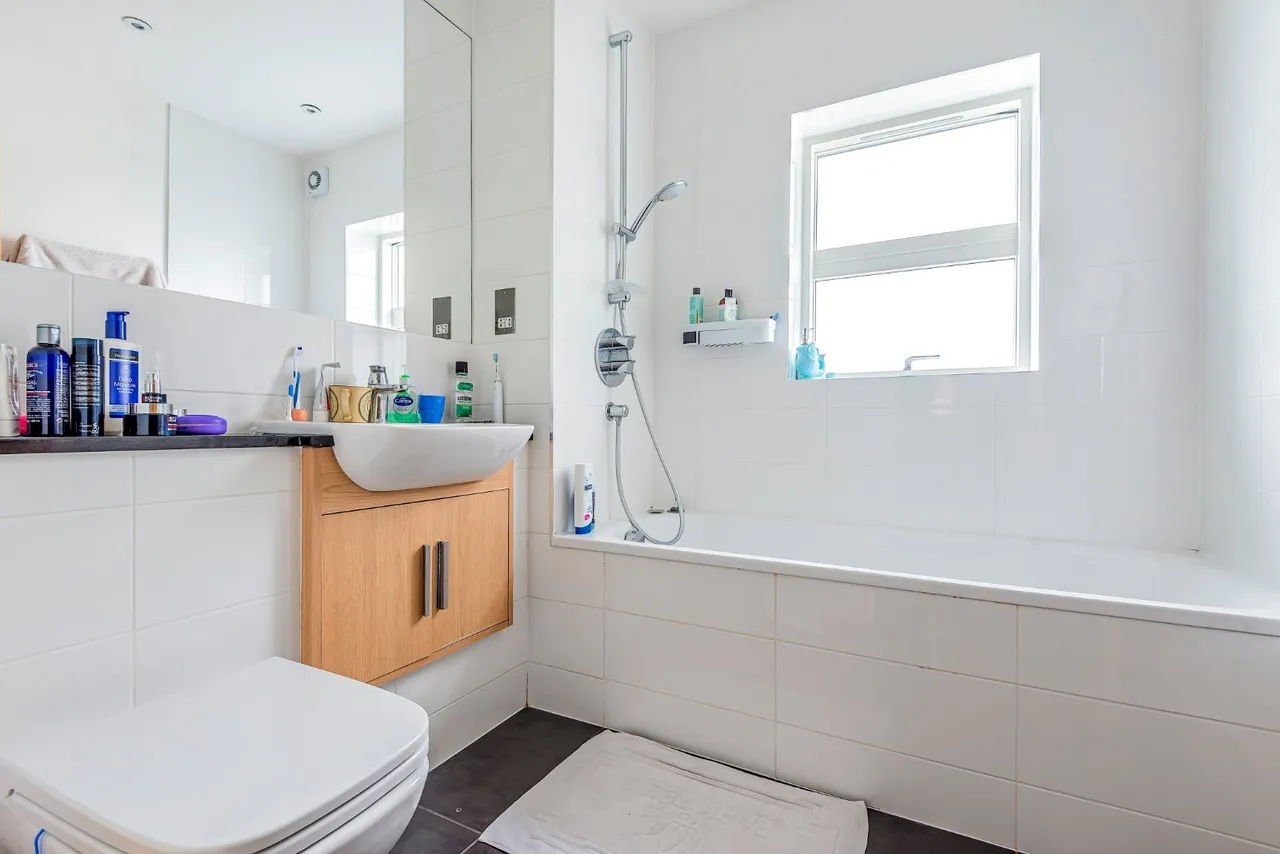 Grafton Road, New Malden, KT3, photo 12