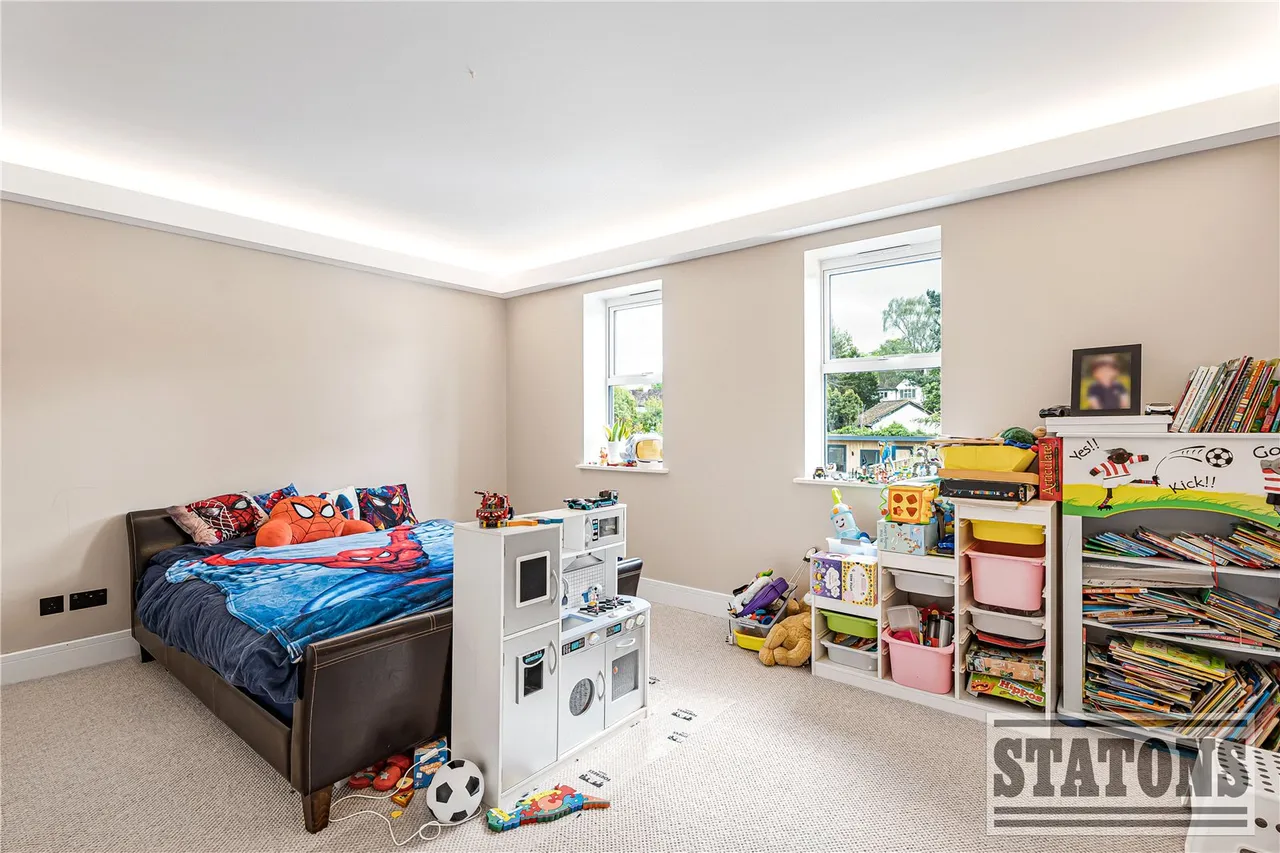 Kingwell Road, Hadley Wood, EN4 0HZ, photo 21