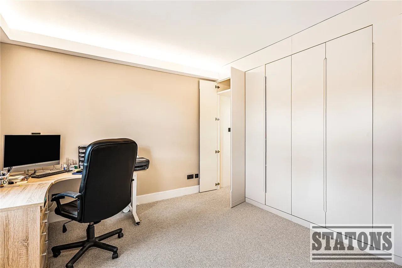 Kingwell Road, Hadley Wood, EN4 0HZ, photo 24