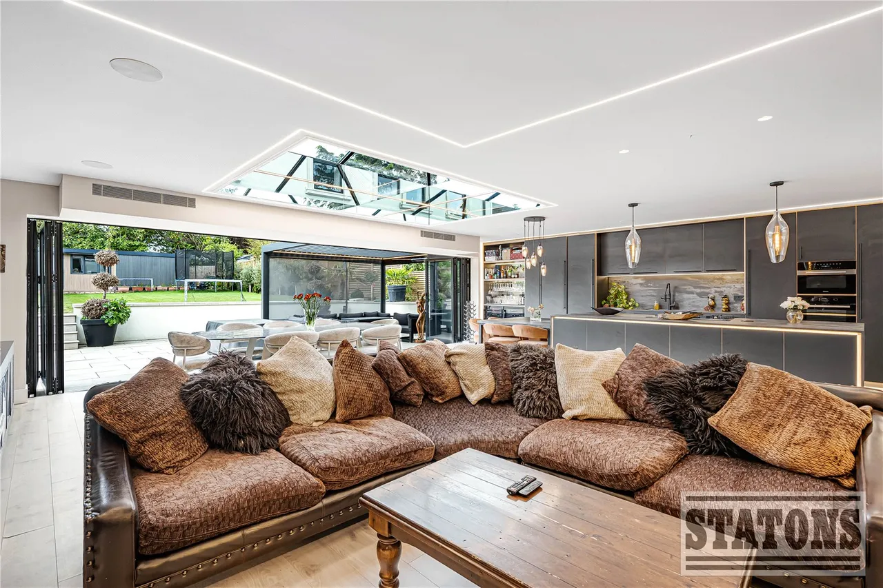 Kingwell Road, Hadley Wood, EN4 0HZ, photo 7