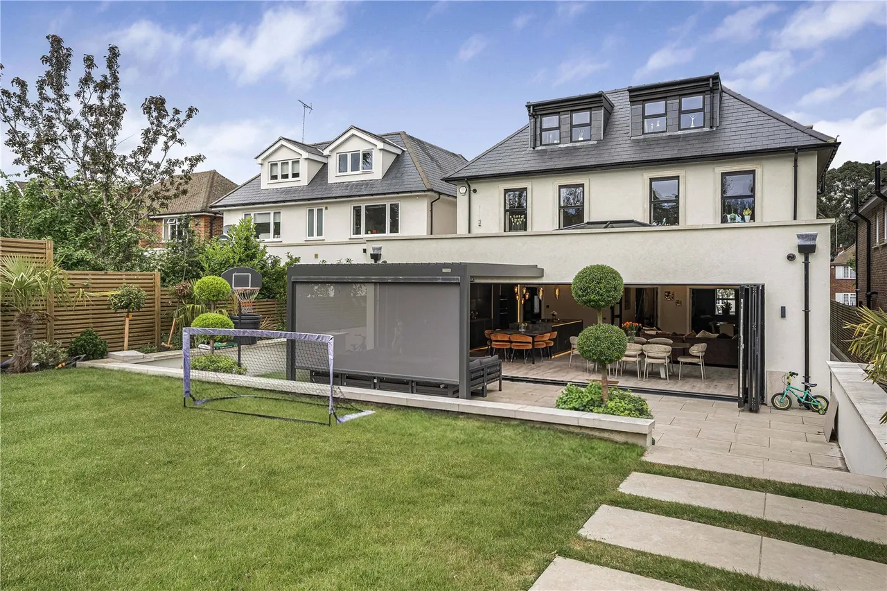 Kingwell Road, Hadley Wood, EN4 0HZ, photo 36