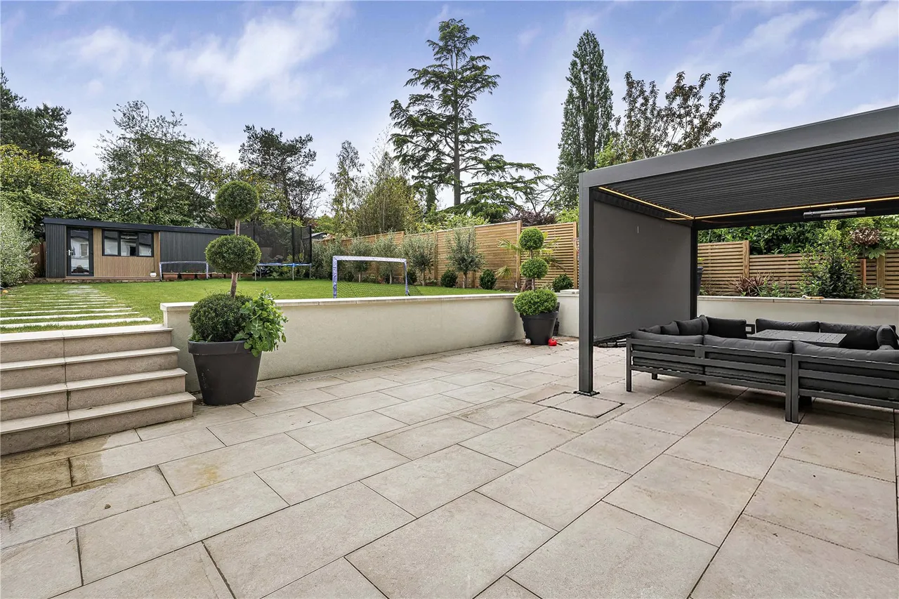 Kingwell Road, Hadley Wood, EN4 0HZ, photo 33